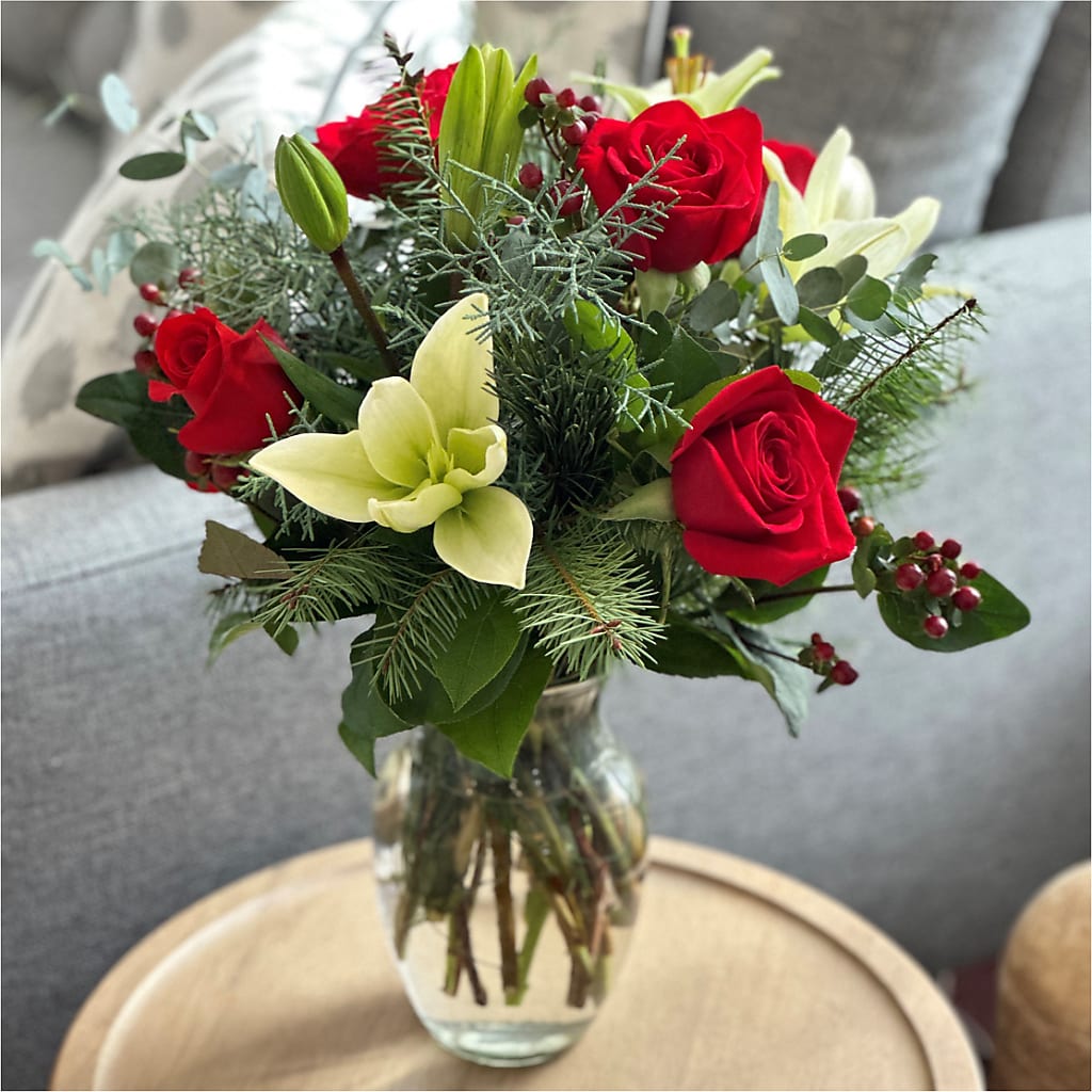 Glittering Lights Bouquet – Sunflower Florist Of Virginia Llc, Alexandria VA