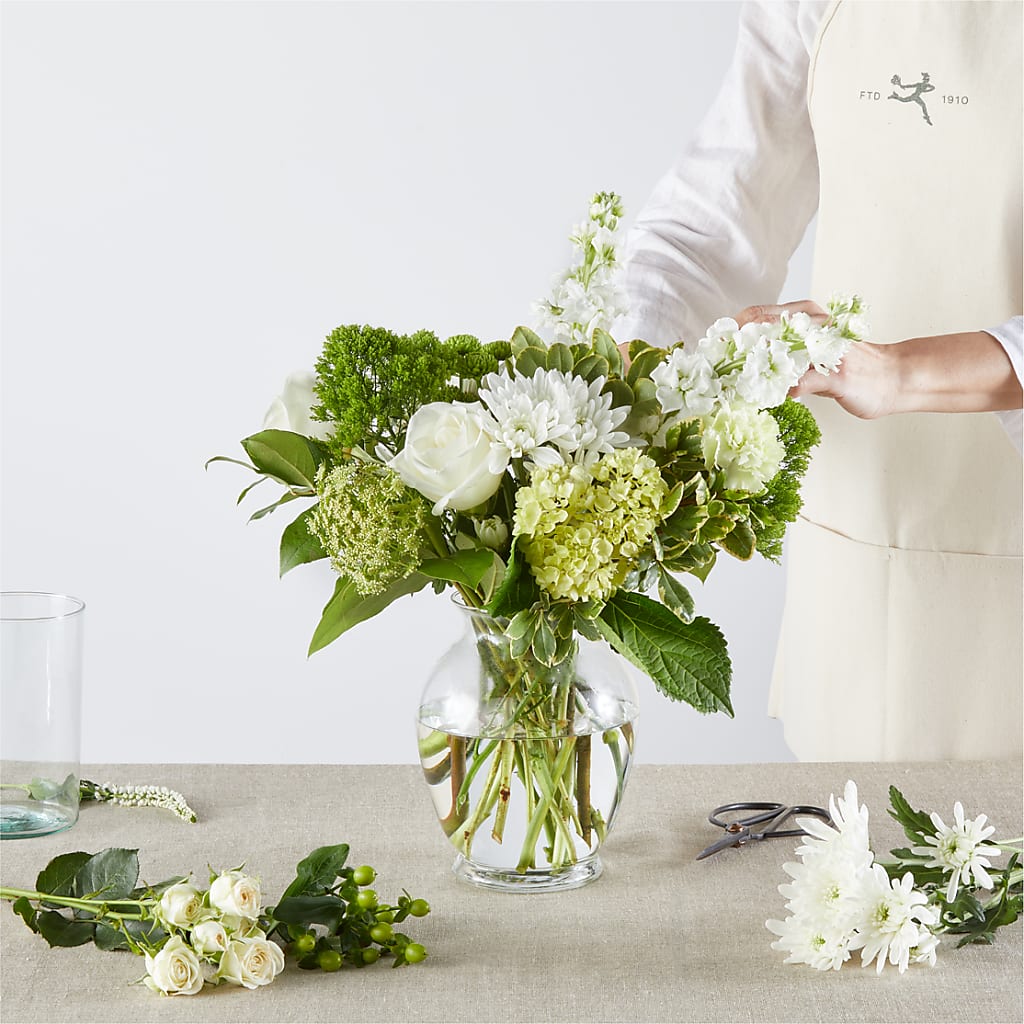 Irish Garden - A Florist Original –  Sunflower Florist Of Virginia Llc, Alexandria VA